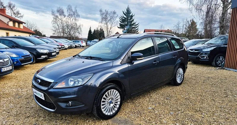 Ford Focus cena 16500 przebieg: 236000, rok produkcji 2009 z Pabianice małe 781
